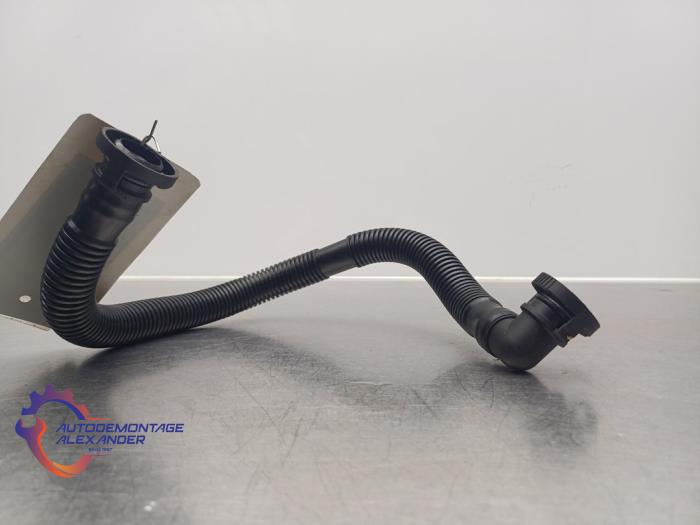 Begagnade PCV-ventil Seat Leon (1P1) 2.0 TFSI FR 16V Pris € 15,00 Marginaltabell erbjuds av Alexander Autodemontage