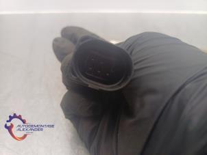 Lambda probe from a Land Rover Range Rover Sport (LW) 3.0 V6 HST 2018