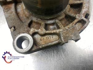 Vattenpump från en Opel Insignia Sports Tourer 2.0 CDTI 16V 130 ecoFLEX 2012