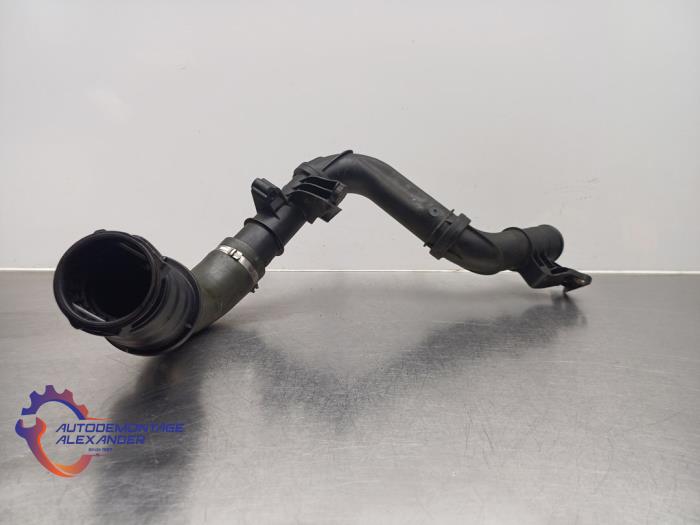 Gebrauchte Intercooler Rohr Opel Vivaro Combi 1.6 CDTI 95 Preis € 80,00 Margenregelung angeboten von Alexander Autodemontage