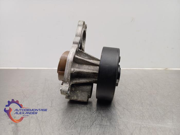 Usagé Pompe à eau BMW 1 serie (F20) 118i 1.5 TwinPower 12V Prix sur demande proposé par Alexander Autodemontage