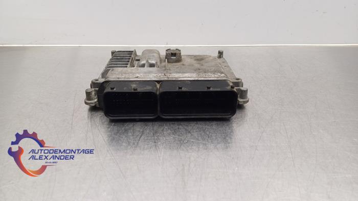 Usagé Ordinateur gestion moteur Volkswagen Polo V (6R) 1.4 TDI 12V 75 Prix € 50,00 Règlement à la marge proposé par Alexander Autodemontage