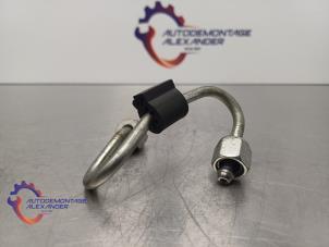 Usagé Conduit de carburant Audi A3 Cabriolet (8P7) 1.6 TDI 16V Prix sur demande proposé par Alexander Autodemontage