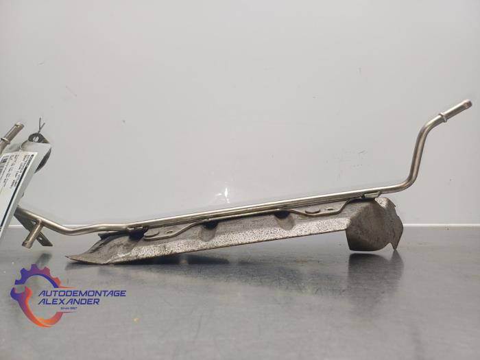 Gebrauchte Hitzeschild Auspuff Seat Leon (1P1) 2.0 TFSI FR 16V Preis auf Anfrage angeboten von Alexander Autodemontage