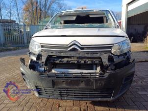 Motor van een Citroën Berlingo 1.5 BlueHDi 100 2021