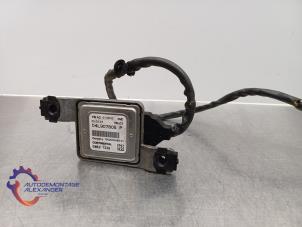 Lambda probe from a Volkswagen Caddy Combi IV 2.0 TDI 102 2016
