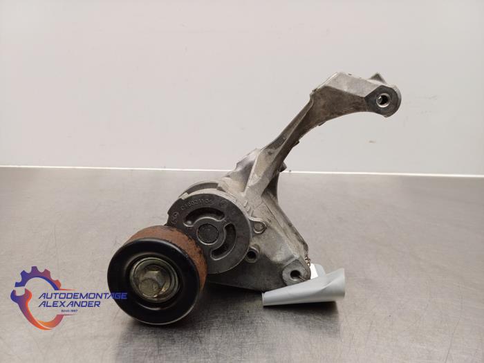 Gebruikte Tensor correa múltiple Nissan Micra (K13) 1.2 12V DIG-S Prijs € 130,00 Margeregeling aangeboden door Alexander Autodemontage