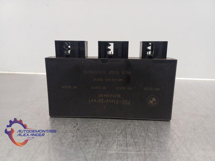 Usados Módulo PDC BMW 7 serie (E65/E66/E67) 730d,Ld 3.0 24V Precio € 169,99 IVA incluido ofrecido por Alexander Autodemontage