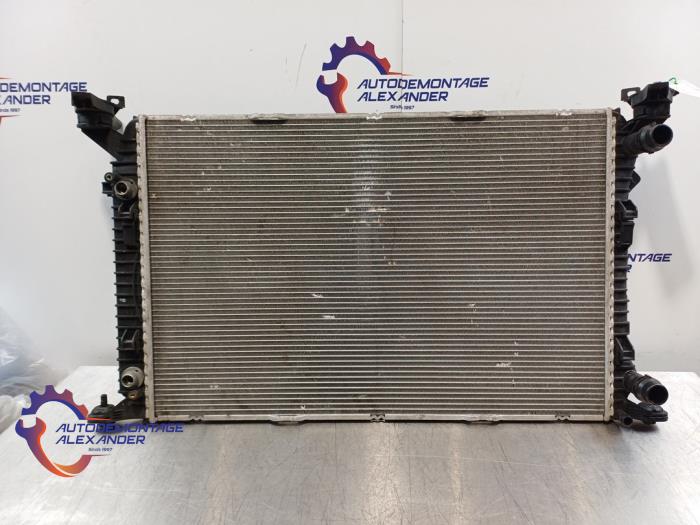 Usagé Radiateur Audi A4 Avant (B8) 2.0 TDI 16V Prix € 49,99 Règlement à la marge proposé par Alexander Autodemontage