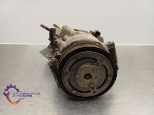 Compresseur de clim d'un Ford Transit Custom 2.0 TDCi 16V Eco Blue 129 2023