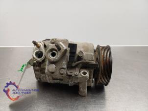 Compresseur de clim d'un Ford Transit Custom 2.0 TDCi 16V Eco Blue 129 2023