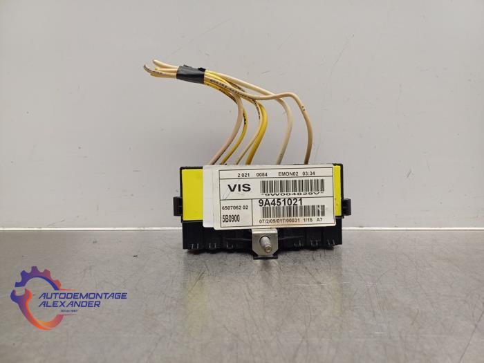 Begagnade Säkringsbox Peugeot 207 SW (WE/WU) 1.4 16V Vti Pris på förfrågan erbjuds av Alexander Autodemontage