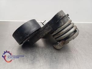 Spanrolle multiriem van een BMW 3 serie (E90) 325i 24V 2007