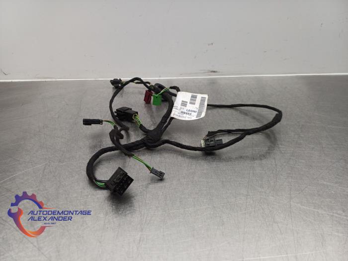 Begagnade Kablage Mercedes A (W176) 1.6 A-180 16V Pris på förfrågan erbjuds av Alexander Autodemontage