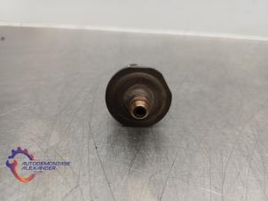Usados Sensor de presión de combustible Peugeot 3008 I (0U/HU) 1.6 16V THP 155 Precio de solicitud ofrecido por Alexander Autodemontage