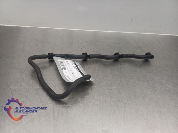 Used Fuel return line Volvo S40 (MS) 2.0 D 16V Price on request offered by Alexander Autodemontage