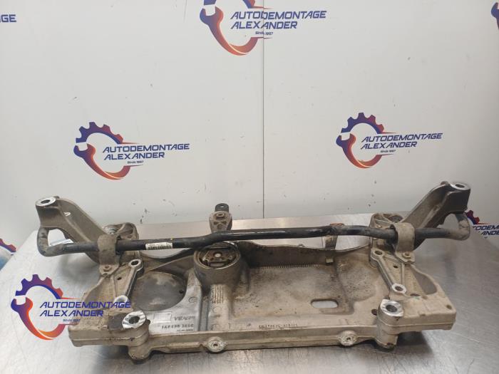 Usados Subchasis Volkswagen Touran (1T1/T2) 1.9 TDI 105 Euro 3 Precio € 49,99 Norma de margen ofrecido por Alexander Autodemontage