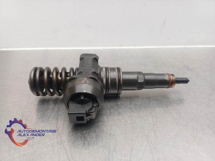 Usagé Injecteurs Volkswagen Transporter/Caravelle T5 2.5 TDi 4Motion Prix € 130,00 Prix TTC proposé par Alexander Autodemontage
