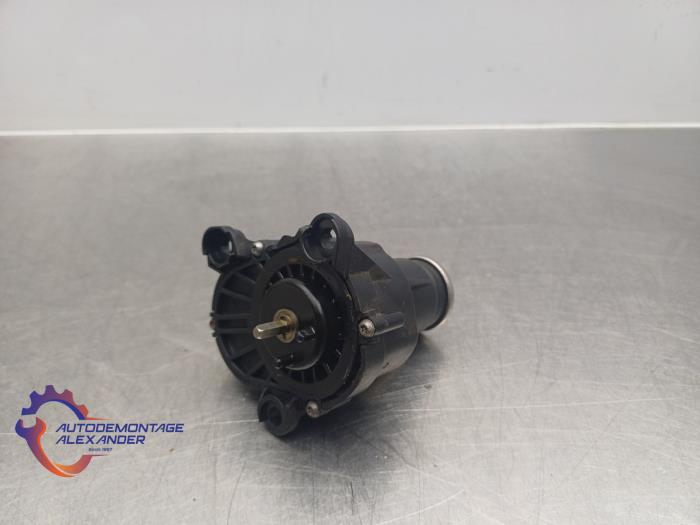 Begagnade Vortexventilmotor Mercedes C (W204) 1.8 C-200 CGI 16V Pris på förfrågan erbjuds av Alexander Autodemontage