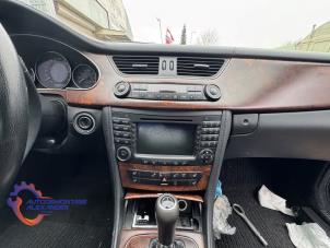 Usados Panel de instrumentación Mercedes CLS (C219) 350 3.5 V6 18V Precio € 193,60 IVA incluido ofrecido por Alexander Autodemontage