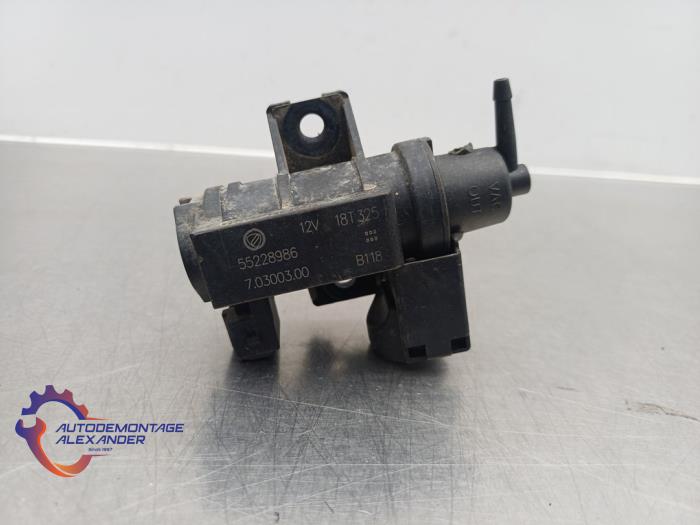 Usagé Régulateur pression turbo Fiat Fiorino (225) 1.3 D 16V Multijet Prix sur demande proposé par Alexander Autodemontage