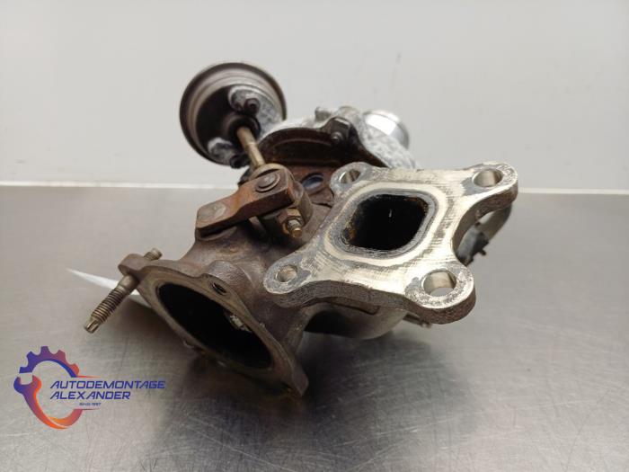 Gebrauchte Turbo Ford Fiesta 6 (JA8) 1.0 EcoBoost 12V 100 Preis auf Anfrage angeboten von Alexander Autodemontage
