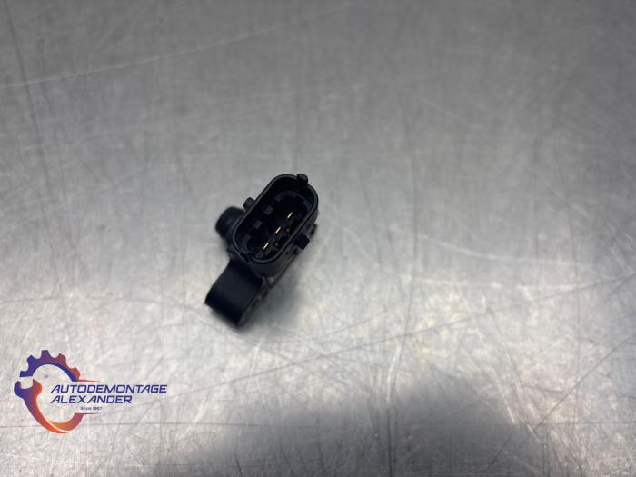 Map Sensor (Einlasskrümmer) van een Ford Fiesta 6 (JA8) 1.0 EcoBoost 12V 100 Van 2014