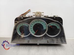 Usagé Instrument de bord Toyota Corolla Verso (R10/11) 1.8 16V VVT-i Prix sur demande proposé par Alexander Autodemontage