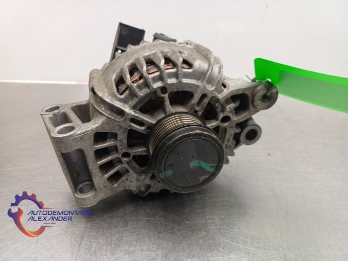 Gebrauchte Dynamo Ford C-Max (DXA) 1.5 Ti-VCT EcoBoost 150 16V Preis € 65,00 Mit Mehrwertsteuer angeboten von Alexander Autodemontage