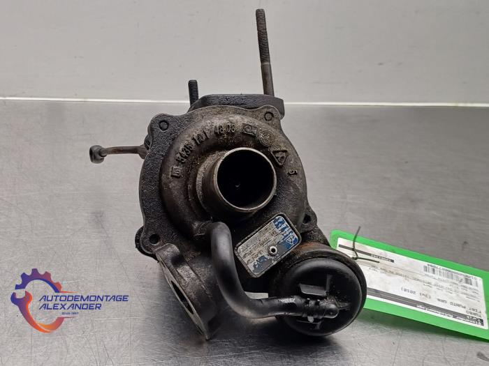 Używane Turbo Fiat Grande Punto (199) 1.3 JTD Multijet 16V Cena na żądanie oferowane przez Alexander Autodemontage