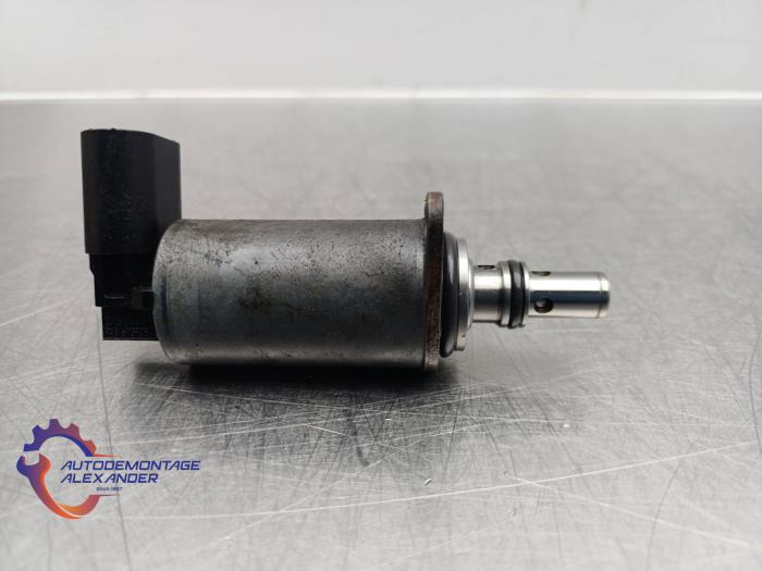 Usagé Limiteur de pression carburant Volkswagen Golf VI (5K1) 1.6 TDI 16V Prix sur demande proposé par Alexander Autodemontage