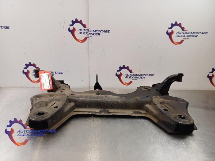 Begagnade Underram Opel Corsa F (UB/UH/UP) 1.2 12V 75 Pris € 178,50 Marginaltabell erbjuds av Alexander Autodemontage