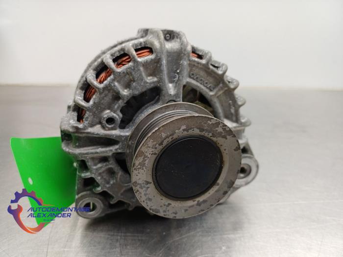Usagé Dynamo Volvo V40 Cross Country (MZ) 2.0 T5 16V AWD Prix € 65,00 Prix TTC proposé par Alexander Autodemontage