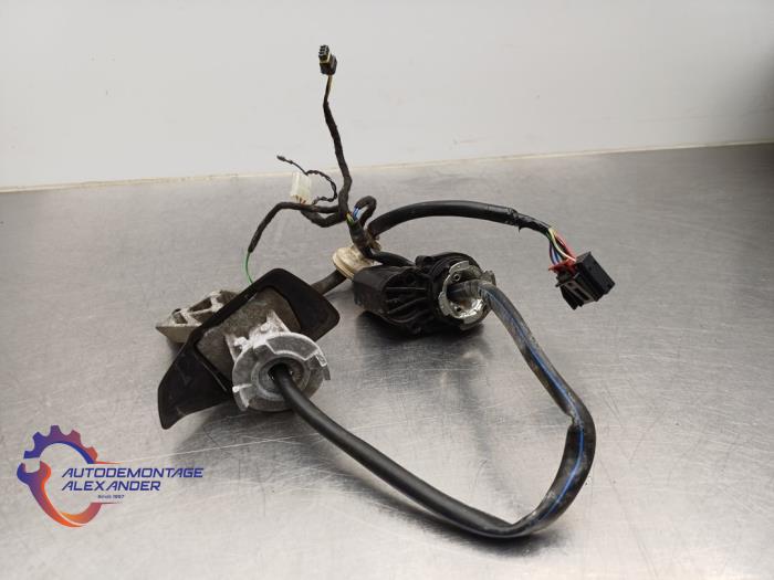 Usados Mazo de cables Volkswagen Golf VII Variant (AUVV) 1.6 TDI 16V Precio de solicitud ofrecido por Alexander Autodemontage