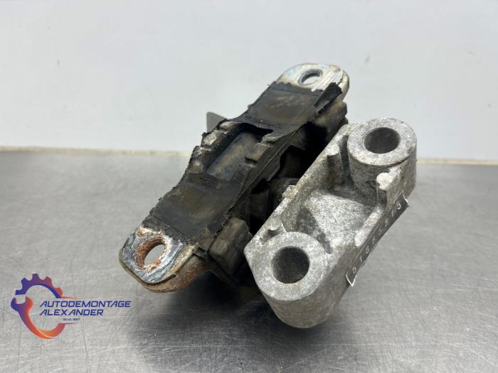 Used Engine mount Fiat Fiorino (225) 1.3 JTD 16V Multijet Price on request offered by Alexander Autodemontage