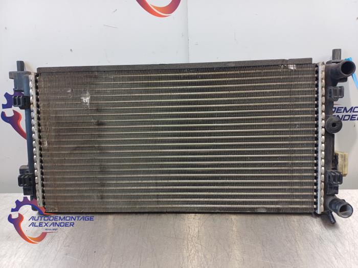 Used Radiator Volkswagen Polo V (6R) 1.6 TDI 16V 90 Price € 30,00 Inclusive VAT offered by Alexander Autodemontage