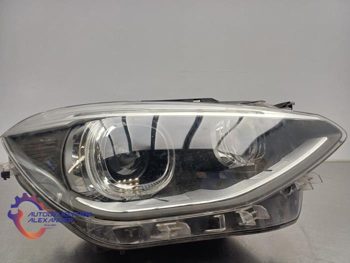 Używane Reflektor prawy BMW 1 serie (F20) 120i 1.6 16V Cena € 250,00 Z VAT oferowane przez Alexander Autodemontage