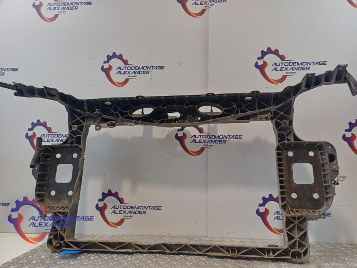 Begagnade Front Fiat Grande Punto (199) 1.4 Pris på förfrågan erbjuds av Alexander Autodemontage