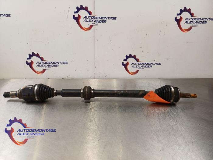 Begagnade Drivaxel, höger fram Toyota Prius (ZVW3) 1.8 16V Pris € 145,20 Inklusive moms erbjuds av Alexander Autodemontage