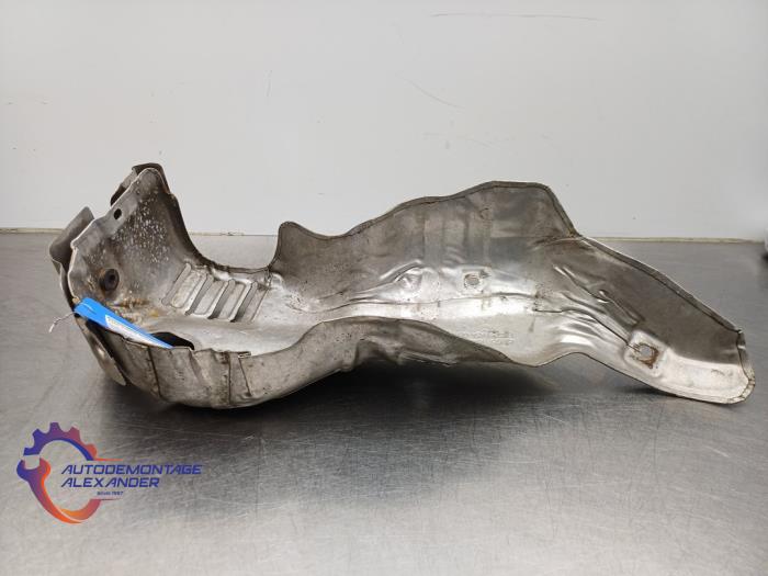 Gebrauchte Hitzeschild Auspuff Ford Fiesta 6 (JA8) 1.0 EcoBoost 12V 100 Preis auf Anfrage angeboten von Alexander Autodemontage