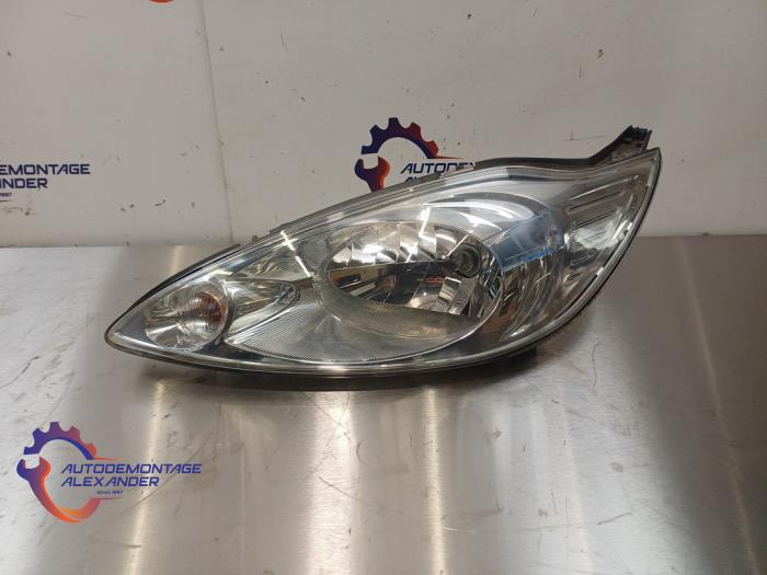 Używane Reflektor prawy Ford Ka II 1.2 Cena € 114,99 Z VAT oferowane przez Alexander Autodemontage