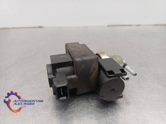 Usagé Régulateur pression turbo Kia Rio III (UB) 1.1 CRDi VGT 12V Prix sur demande proposé par Alexander Autodemontage