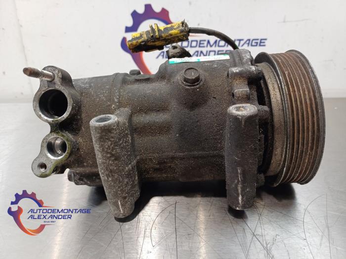 Używane Pompa klimatyzacji Austin Mini Open (R52) 1.6 16V Cooper Cena na żądanie oferowane przez Alexander Autodemontage