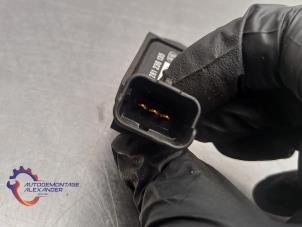 Map Sensor (Einlasskrümmer) van een MINI Mini Open (R52) 1.6 16V Cooper 2004