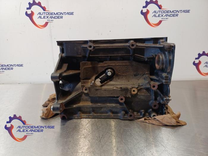 Used Engine crankcase Volkswagen Touran (1T3) 1.4 16V TSI 140 Price € 700,00 Inclusive VAT offered by Alexander Autodemontage