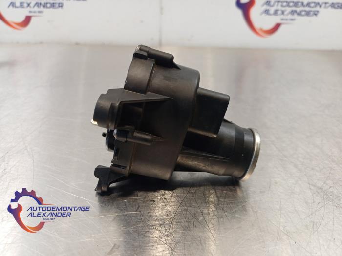 Begagnade Vortexventilmotor Mercedes C (W204) 1.8 C-180 CGI 16V Pris på förfrågan erbjuds av Alexander Autodemontage