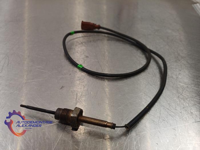 Usagé Sensor température d’échappement Volkswagen Golf VII Variant (AUVV) 2.0 TDI 16V Prix sur demande proposé par Alexander Autodemontage