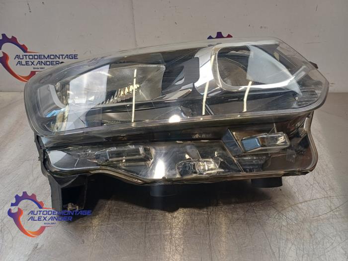 Używane Reflektor prawy Citroen Berlingo 1.5 BlueHDi 100 Cena € 350,00 Procedura marży oferowane przez Alexander Autodemontage