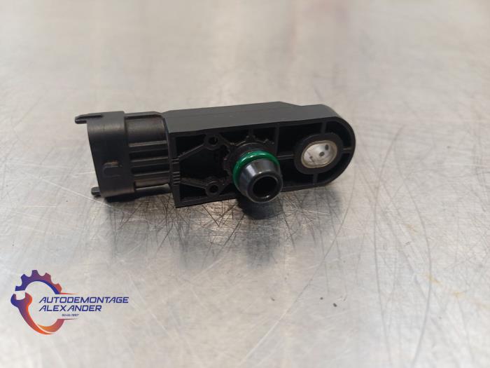 Begagnade MAP-sensor (insugsrör) Renault Captur I (2R) 0.9 Energy TCE 12V Pris på förfrågan erbjuds av Alexander Autodemontage