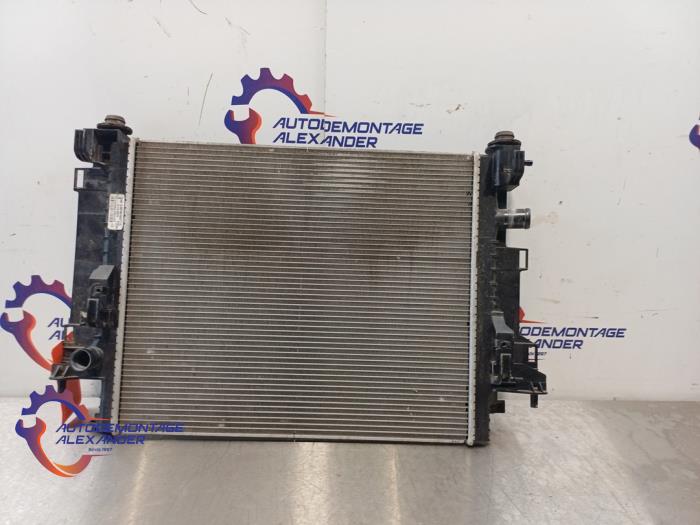 Usagé Radiateur Audi A4 Avant (B8) 2.0 TDI 16V Prix € 24,99 Prix TTC proposé par Alexander Autodemontage